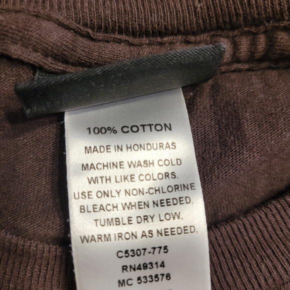 Authentic BROWN University T-Shirt - Picture 4 of 4